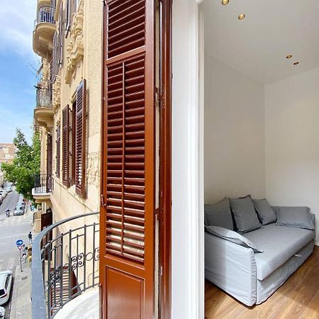 Solemar Sicilia - Palazzo Pirrotta Apartment Palermo Bagian luar foto