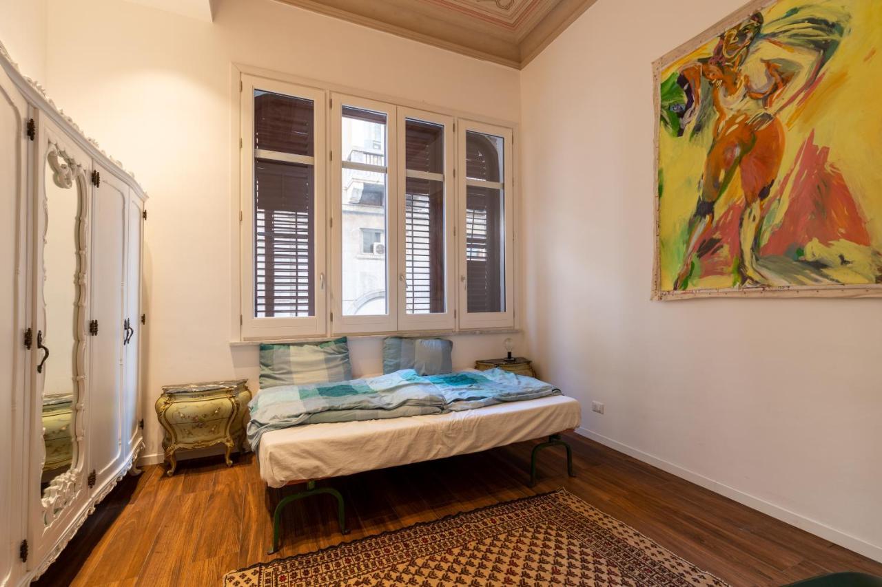 Solemar Sicilia - Palazzo Pirrotta Apartment Palermo Bagian luar foto