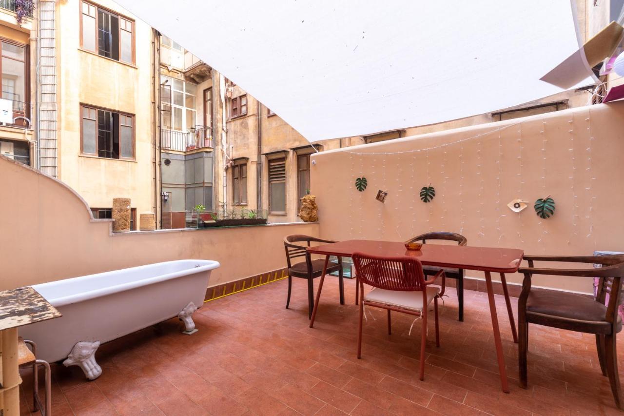 Solemar Sicilia - Palazzo Pirrotta Apartment Palermo Bagian luar foto